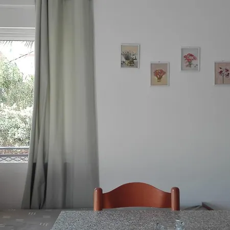 Yannis Apartment *