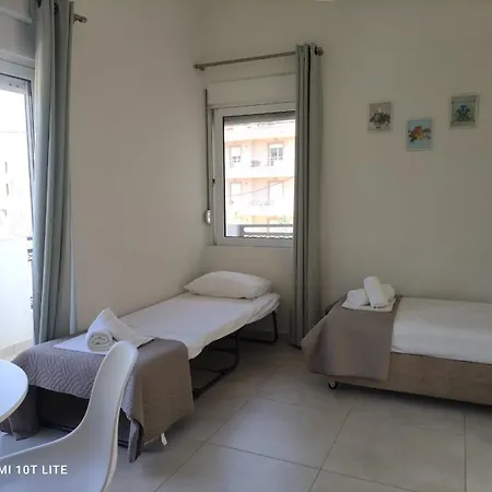 Yannis Apartment